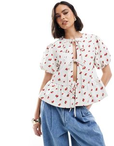 Top by ASOS DESIGN Stay on top of it All-over print Tie-front fastening Crew neck Puffed sleeves Regular fit Tie Front Top, Strawberry Print, Front Tie Top, Maxi Dress Trend, Puffed Sleeves, Petite Maternity, Linen Dresses, Skirted Swimwear, Tea Dress