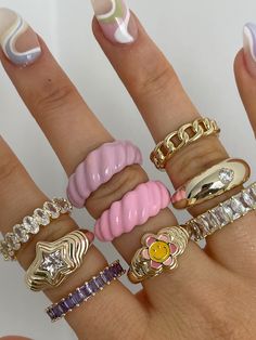 Evry Jewels pastel rings Fimo Ring, Kristina Webb, Diy Ring, Nail Ring, Fancy Jewellery, Diy Rings