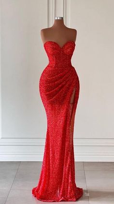 Prom 2k23, Mermaid Style Prom Dresses, Prom Dress With Split, Sequins Prom Dress, Tiana Dress, Prom Couples, Prom 2023, Red Mermaid, Prom 2024