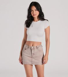 Keep It Cool Mid-Rise Acid-Wash Denim Skort Concert Look, Fitted Shorts, Cool Vibes, Denim Skort, Keep It Cool, Loop Design, Edgy Chic, Concert Looks, Acid Wash Denim