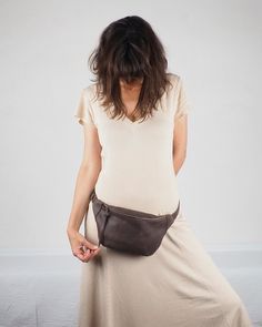 Handmande Leather brown belt bag women, fanny packs for women, belt pouch, Crossbody Bag, Women Waist Bag, Hip Bag, Simple bum bag - Etsy Brown Belt Bag, Belt Bag Women, Women Belt, Women Waist, Handcrafted Accessories, Belt Pouch, Circular Economy, Crossbody Bag Women