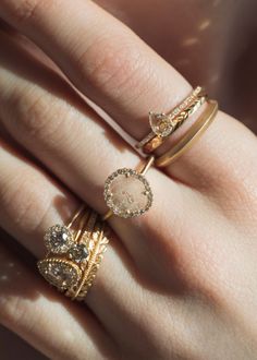 "Anillos" ~~Rosario Contreras~~ Jewelry Lookbook, Fancy Jewelry, Hand Jewelry, Girly Jewelry, Dream Jewelry, Stylish Jewelry, Gold Jewelry Fashion