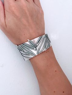 "Artisan Hand Made Sterling Silver Brutalist Cuff. Unique tapered design accented with a mix of polished and oxidized silver. Quality item at 47.12 grams. Lightly cleaned ready to wear.   Markings: 925 Marked , Acid tested and sterling silver.  Measurements: Approx 6 1/2 inch total inside circumference including wrist opening, 2 1/4 inch inside diameter, 1 1/4 inch wrist opening and 1 3/8\"-3/4\" wide. Total Weight: 47.12 grams Condition: Good Vintage Condition ready to wear. Photos of actual it Oxidized Silver, Silver Cuff Bracelet, Silver Cuff, Modern Jewelry, Cuff Bracelet, Cuff Bracelets, 925 Silver, Silver Jewelry, Jewelry Bracelets