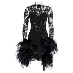 ▪ Galitzine Couture black lace evening dress ▪ Ostrich feather skirt with black velvet bow appliqués ▪ Built-in cups ▪ Size approx. FR 38 - UK 10 - US 6 ▪ c. 1980 ▪ Made in Italy Ostrich Feather Skirt, Black Feather Dress, Black Lace Evening Dress, 1980 Fashion, Hat Jewelry, Black Sequin Mini Dress, Couture Evening Dress, Badgley Mischka Dress, Black Velvet Bow