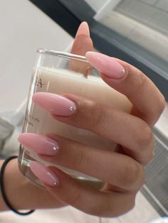 Bridesmaids Nails, Casual Nails, Classy Acrylic Nails, Almond Acrylic Nails, Soft Nails