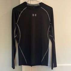 Under Armor Compression Long Sleeve Color Black Size Large Excellent Brand New Condition Black Compression Shirt, Under Armor Compression Shirt, Black Compression T-shirt For Running, Under Armour Long Sleeve, Functional Compression Black T-shirt, Masculine Clothing, Compression Shirt, Womens Long Sleeve Shirts, Under Armor