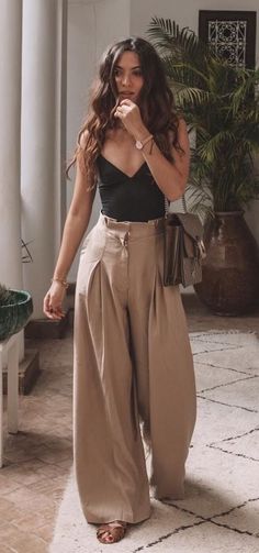 Summer Outfit Guide, Sukienki Maksi, Mode Boho, Mode Inspo, Looks Chic, Inspired Outfits, Cute Summer Outfits