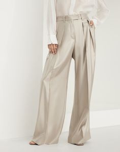 Beige Suit, Beige Suits, Fashion Silhouette, Wide Trousers, Pantalon Large, Boutique Online, Event Dresses, Brunello Cucinelli, Business Fashion