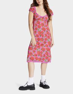 MALIBU MIDI DRESS RASPBERRY - APPAREL - Betsey Johnson Fashion Masks, Dress Flats, Wedding Sale, Lace Trims, Feminine Look, Summer Trends, Fashion Face, Blue Shoes, Dress Accessories