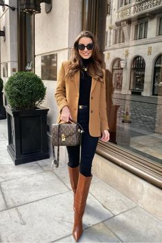 23 Chic Fall Work Outfits & Business Casual Outfits for Autumn Casual Outfits For Autumn, Fall Outfits Work, Fall Work Outfits For Women, Work Outfits Business Casual, Outfits For Autumn, Fall Work Outfits, Fall Business Casual Outfits, Business Casual Fall