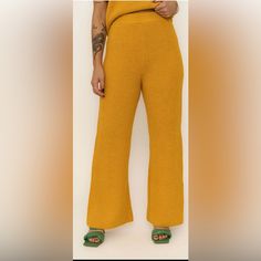 Super Comfortable Shaker Stitch Knit Pant With An Elastic Waist Slight Bell Hem. Content- 60% Acrylic 40% Nylon Care- Wash Cold Lay Flat Dry All Sales Are Final Questions? Leave A Comment Below! M Pants, Knit Pants, Lay Flat, Pant Jumpsuit, Elastic Waist, Pants For Women, Elastic, Knitting, Pants