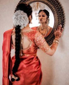 South-Indian wedding शादी की तस्वीरें, South Indian Wedding Saree, Indian Wedding Poses, Bridal Sarees South Indian