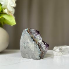 This is a unique Amethyst. The stone you will receive is the exact one as in the picture. ✧ MEASURES: Width: 2.5 in x Height: 3 in Weight 1.1 lb (509 gr) Handmade Geodes For Healing, Spiritual Agate Gemstone Crystals, Spiritual Healing Gemstone Geodes, Amethyst Geodes For Healing, Amethyst Raw Stone Crystals For Gift, Large Agate Geode For Spiritual Purposes, Healing Agate Geode Gemstones, Large Agate Geode For Spiritual Use, Large Spiritual Geodes For Healing