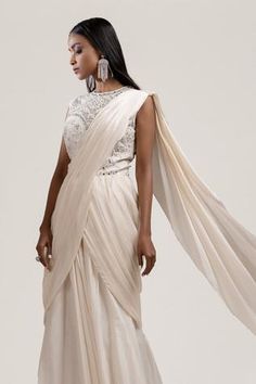 Shop for Jyoti Sachdev Iyer White Pre-draped Embroidered Chanderi Saree for Women Online at Aza Fashions Luxury White Pre-draped Saree With Zari Weaving, Luxury White Pre-draped Saree With Unstitched Blouse, Luxury White Embroidered Pre-draped Saree, Luxury White Pre-draped Saree, Elegant White Luxury Pre-draped Saree, Luxury White Anarkali Pre-draped Saree, Luxury White Handloom Pre-draped Saree, Luxury White Pre-draped Saree For Party, Luxury White Pre-draped Saree For Celebration