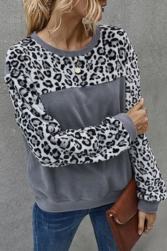 Details: Material:Cotton Blend Style:Casual Pattern Type:Print Sleeve Style:Regular Sleeve Length:Long Sleeve Silhouette: Comfort Fit Package: 1 x Sweatshirt Size Length Bust S 23.6 43.3 M 24.0 44.9 L 24.4 47.2 XL 24.8 49.6 Tips:  Size: please check measurements carefully Please allow 0.5-1" difference due to manual measurement Different monitor settings means colors may differ slightly 1" = 2.54cm Casual Gray Spliced Tops, Gray Patchwork Crew Neck Sweatshirt, Gray Crew Neck Sweatshirt With Patchwork, Gray Tops With Splicing For Fall, Gray Spliced Tops For Fall, Gray Spliced Top For Fall, Gray Color Block Crew Neck Sweatshirt, Gray Long Sleeve Tops With Contrast Color, Gray Fall Patchwork Sweatshirt