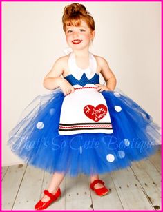 If I ever have a daughter she is getting dressed up as Lucy. Tutu Costumes Diy, Halloween Tutu Dress, Princess Tutu Dresses, No Sew Tutu, Tutu Dress Costumes, Red Tutu, Halloween Tutu, Anne Geddes