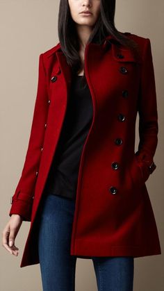 Mode Kimono, Outfit Trends, Red Coat, Trench Coats Women, Trend Fashion, Mode Inspiration, Fall Winter Outfits, Outfits Casuales, Look Fashion