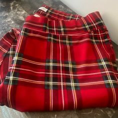 Old Navy Red And Green Plaid Pants, 3xl Non Smoking, Nwot Old Navy Christmas Pajama Pants, Red Plaid Pjs Pants, Green Plaid Pants, Tartan Pajama Pants, Red Plaid Pajama Bottoms, Plaid Pajama Pants L.l.bean, Old Navy Pants, Navy Pants, Plaid Pants