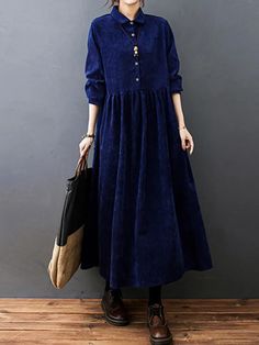 Nostalgic A-Line Corduroy Midi Dress: Vintage-Inspired with Split-Joint and Lapel Detail Blue Peter, Maxi Dresses Fall, Velvet Maxi Dress, Corduroy Dress, Vestidos Vintage, Blue Midi Dress, Types Of Skirts, Blouse Styles, Black Midi Dress