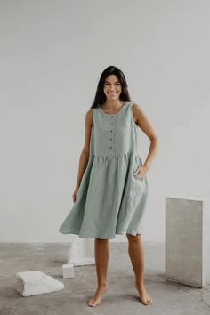 Hazel Sleeveless Linen Summer Dress | Made Trade Sleeveless Summer Dress, Sleeveless Linen Dress, Summer Linen Dresses, Sleeveless Dress Summer, Linnet, Linen Blazer, Linen Top, Dress With Pockets, Color Khaki