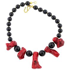 Outstanding highly polished Black Onyx Gems enhanced with unique natural dangles of Red Bamboo Coral with gold plated accents on this handmade necklace. Size: longest Coral 41 mm Length: 16.5 inches; Clasp: gold tone. Indian Gold Necklace Set, Ready To Wear 2024, Indian Gold Necklace, Bear Claw Necklace, Cocktail Necklace, South Sea Pearl Necklace, Red Bamboo, Pearl Lariat Necklace, Smoky Quartz Necklace