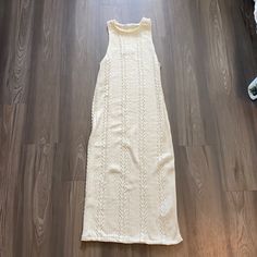 Zara Long Creek Sweater Dress Size Large New With Tags!! (J) Sleeveless Beige Maxi Dress For Fall, Casual Cream Maxi Dress By Zara, Zara Cream Sleeveless Midi Dress, Zara Casual Cream Maxi Dress, Casual Cream Zara Maxi Dress, Fall Cream Sleeveless Dress, Cream Sleeveless Dress For Fall, Cream Sweater Dress, Cream Sweater