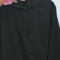 -Never Worn -Soft Black Trendy Hoodie With Kangaroo Pocket, Trendy Black Hoodie With Kangaroo Pocket, Oversized Black Hoodie For Sports, Trendy Winter Workout Hoodie, Basic Black Fleece Hoodie, Black Stretch Hoodie For Sports Season, Stretch Hoodie For Streetwear And Sports Season, Black Fleece Outerwear For Workout, Black Fleece Workout Outerwear