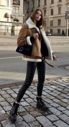 Cosy Outfit, Celebrity Style Inspiration, Trendy Outfits Winter, Winter Fashion Outfits Casual, Winter Outfit Inspiration, Comfy Fashion, Whistler, Autumn Outfit, Kpop Outfits