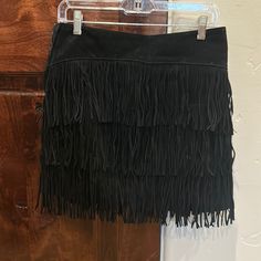 Scully Size Xs Brand New Worn Once Chic Black Fringe Mini Skirt, Black Fringe Mini Skirt, Black Fringe Skirt, Suede Fringe Skirt, Western Skirts, Night Skirt, Amanda Uprichard Dress, Ruffle Maxi Skirt, Cotton Midi Skirt