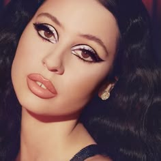 Vintage Makeup Looks, Editorial Vogue, 70s Makeup, 90s Makeup, Celebrity Makeup Looks, Alexa Demie, Retro Makeup