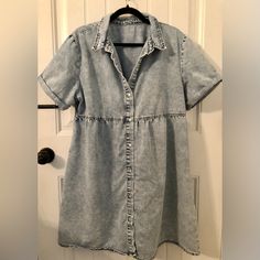 Newsflash I Am Having A Slash Price Sale To Make Room For Christmas! Going Going Gone!!! Women's Short Sleeve Button Down Flowy Tiered Babydoll Blue Denim Dress, Xl Excellent Used Condition, Like New, Never Worn!! I Bought This To Wear To A Country Concert With Cowboy Boots But Got Sick And Had To Give The Tickets To A Friend :(... From A Smoke Free Home Hello And Thank You For Visiting My New Poshmark Closet! I Have Been A Buyer Here For Years And Just Started Selling Thanks In Advance For The Cheap Denim Shirt Dress, Cheap Trendy Denim Shirt Dress, Cheap Denim Blue Button-up Shirt Dress, Cheap Casual Denim Dress With Ruffles, Cheap Denim Dress With Button Closure For Day Out, Cheap Summer Denim Dress With Frayed Hem, Cheap Denim Blue Short Sleeve Denim Dress, Cheap Spring Denim Dress For Casual Wear, Cheap Women's Denim Dress For Brunch