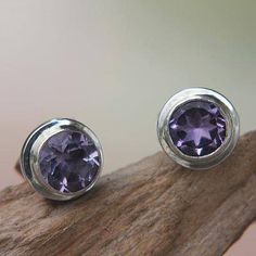 Amethyst stud earrings, 'Purple Simplicity' - Round Amethyst and Sterling Silver 925 Stud Earrings Beauty Needs, Gold Diamond Earrings Studs, Amethyst Studs, Gold Diamond Studs, Silver Jewelry Design, Jewelry Workshop, Amethyst Gem, Tiny Earrings, Amethyst Earrings