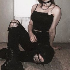 Look Grunge, Girl Grunge, Grunge Tumblr, Outfits Edgy, Black Clothes, Aesthetic Grunge Outfit