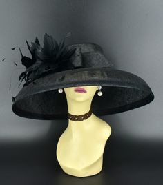 "✿*.Key Features.*✿ This is a Audrey Hepburn Style Hat with double feather flowers. 19.75\"(50cm) extra wide brim, the widest stiff brim hat in my store! There are two options for the flower on or off hat, you can choose if let me glue the flower on the hat or not. You can wear the hat without the flowers, it's a finished hat too. Or stick the flowers on the hat once you want. It's very beautiful. Great for Kentucky derby, weddings, church, Easter, Royal Ascot, horse races, cocktails, tea party, Evening Mini Hat With Feather Trim And Curved Brim, Feathered Top Hat For Kentucky Derby Races, Luxury Black Hats For Kentucky Derby, Luxury Black Hat For Kentucky Derby, Top Hat With Feather Trim For Royal Ascot Evening, Feather Trim Top Hat For Royal Ascot Evening, Black Hats With Feathers For Royal Ascot, Black Feathered Hats For Royal Ascot, Evening Top Hat With Feathers And Short Brim