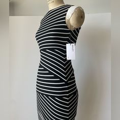 Xs Bodycon Striped Midi Dress Super Cute New With Tags Striped Fitted Knee-length Midi Dress, Chic Striped Fitted Midi Dress, Striped Fitted Knee-length Dress, Fitted Knee-length Black And White Dress, Fitted Black And White Knee-length Dress, Striped Fitted Mini Dress Lined, Striped Fitted Mini Dress With Lining, Fitted Striped Midi Dress, Fitted Striped Lined Mini Dress