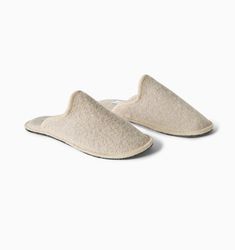 A contemporary style rooted in classic comfort, the Serena slipper - crafted in Italy from durable and sublimely soft boiled wool - is a cozy companion for slow mornings and evening routines. Beige Slippers, Evening Routines, Evening Routine, Wool Slippers, Loungewear Luxury, Boiled Wool, Women's Slippers, Bedding Collections, Womens Slippers