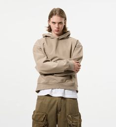 Model is 5ft 10''(178cm) tall, 145 lbs(66kg) weight and wearing a size L168cm 59kg wearing a size M - BOXY (blank)- Pullover- Kangaroo pockets- Hooded- 5 colors High Heel Sneakers, Black Khakis, Derby Shoes, Fur Jacket, Half Zip, Kangaroo, Pullover Hoodie, Dark Brown, Gray Color