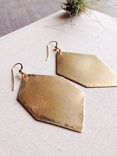 Geometric Brass Earrings For Gift, Gold Octagon Earrings For Gift, Minimalist Gold Octagon Earrings, Gold Hexagon Earrings For Everyday, Modern Hoop Earrings, Hexagon Earrings, Minimal Earrings, Earrings Minimalist, Fringe Earrings