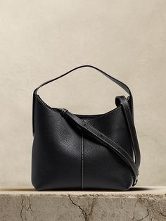 Mini Slouchy Vida Bag | Banana Republic Leather Hand Bags For Women, Canvas Bag Design, Trendy Purses, Bag Women Fashion, Patterned Backpack, Quilted Handbags, Vintage Leather Bag, Stylish Handbags, Women Bags Fashion