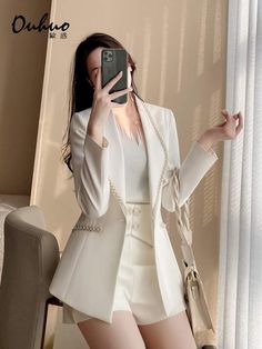 Official Work Outfits For Women, Korean Outfits Elegant, Casual Look For Women, Korean Fashion Elegant