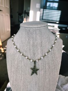 SCARLETTE White Beaded Necklace, Jewelry Inspo, Star Pendant, Size Guide, Beaded Necklace, Necklaces, Pendant, White