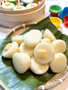 some food is sitting on a green plate