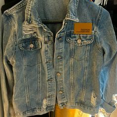 Casual Vibe Never Worn Without Tags Casual Denim Jacket With Zipper Closure, Tie Dye Jackets, Kensie Jeans, Zara Jacket, Textured Jacket, Jean Jacket Women, Floral Denim, Tommy Hilfiger Jeans, Black Denim Jacket