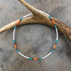 RETRO LOVIN' Beaded Boho/western Choker Necklace, Orange, Yellow, Black, White and Turquoise Seed Beads, Customizable Length - Etsy Beaded Choker Necklace Diy, Western Choker Necklace, Western Jewelry Necklace, Diy Choker Necklace, Western Things, Beaded Stuff, Birthday Basket, Country Jewelry, Necklace Orange