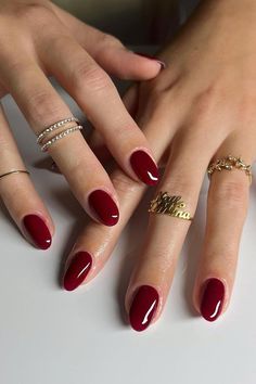 Cute Almond Nails, Wine Nails, Maroon Nails, Cherry Nails, Red Nail Polish, Almond Nails Designs, Makijaż Smokey Eye