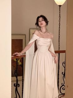 Party Ladies, Prom Dresses Elegant, 파티 드레스, Preppy Dresses, Elegant Party Dresses, Dress Women Elegant, Prom Dress Inspiration, Pretty Prom Dresses, White Dresses For Women