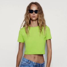 Zara Green Cropped T-Shirt -Size Small- Nwt Round Neckline Short Sleeves Cropped T-Shirt Final Sale No Returns Happy Shopping Poshers !!! Xo Summer Crew Neck Crop Top In Solid Color, Summer Crew Neck Solid Color Crop Top, Basic Solid Cropped T-shirt For Summer, Green Crew Neck Crop Top For Spring, Spring Green Crew Neck Crop Top, Fitted Solid Color T-shirt For Spring, Green Crew Neck Crop Top Casual, Solid Color Cotton Crop Top, Spring Solid Color Short Sleeve Crop Top