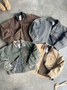 Carhartt Jacket Aesthetic, Carhartt Jacket Outfit, Vintage Carhartt Jacket, Carhartt Detroit Jacket, Jacket Outfit Women, Carhartt Jacket, Cool Outfits For Men, Swaggy Outfits