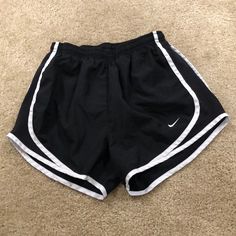 Brand New Pair Of Shorts From Nike, Size Xs. They Are Black Tempo Style Running Shorts With A Built In Liner. Black Running Shorts, Dr Closet, Nike Tempo, Xmas List, Shorts Athletic, Nike Shorts, New Nike, Nike Black, Running Shorts