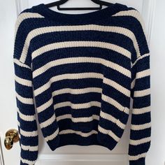 Brand New Bought From Vanilla Sky Boutique Fall Flat Lay, Blue And White Striped Sweater, Black Cropped Sweater, Sweaters Blue, Vanilla Sky, White Striped Sweater, Leopard Sweater, Retro Sweater, Oversized Turtleneck